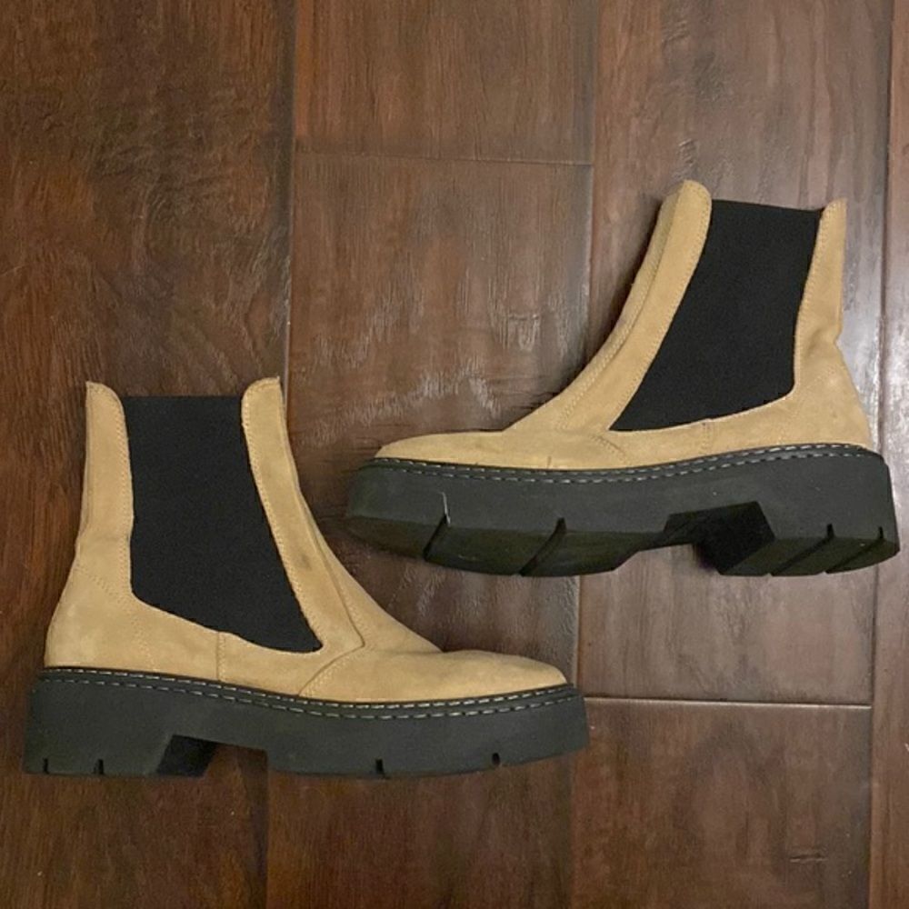 Anthropologie Tan Suede Platform Chelsea Boot w White Contrast Stitching